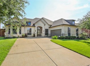 1121 Woods Rd, Forney, TX 75126