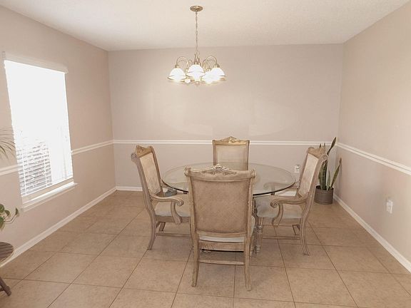 4th image of 2992 SW Vittorio St