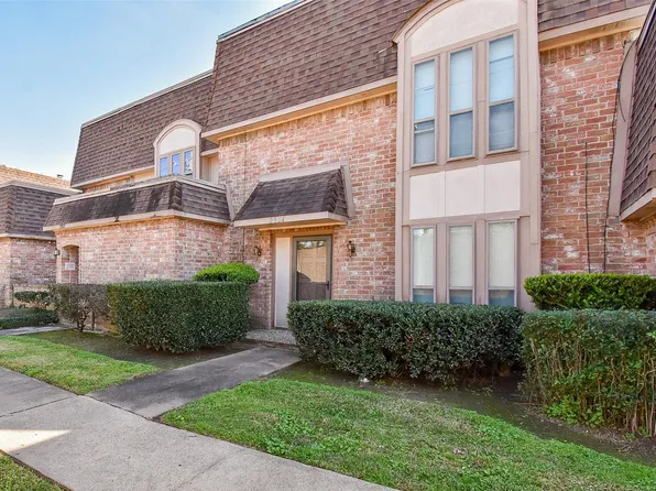 2924 Camelot Ln, Missouri City, TX 77459