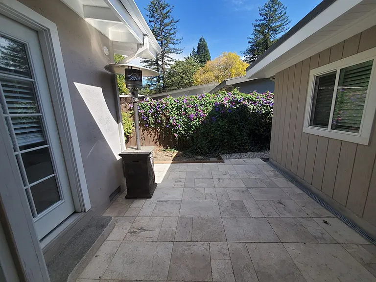 6 Stadium Way — Photo 16