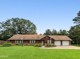 3906 N Hills St, Meridian, MS 39305