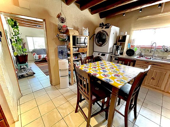 5th image of 321 Tesuque Dr #A