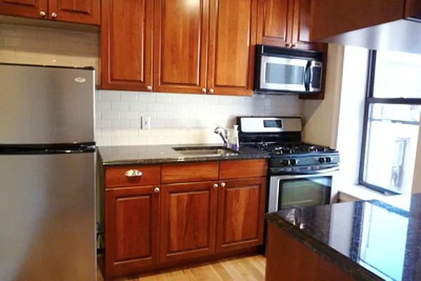 Rented by New York Quality Living Downtown | media 45