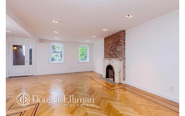 Sold by Douglas Elliman | media 16