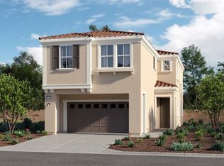 16732 Grapefruit Ln, Fontana, CA 92336