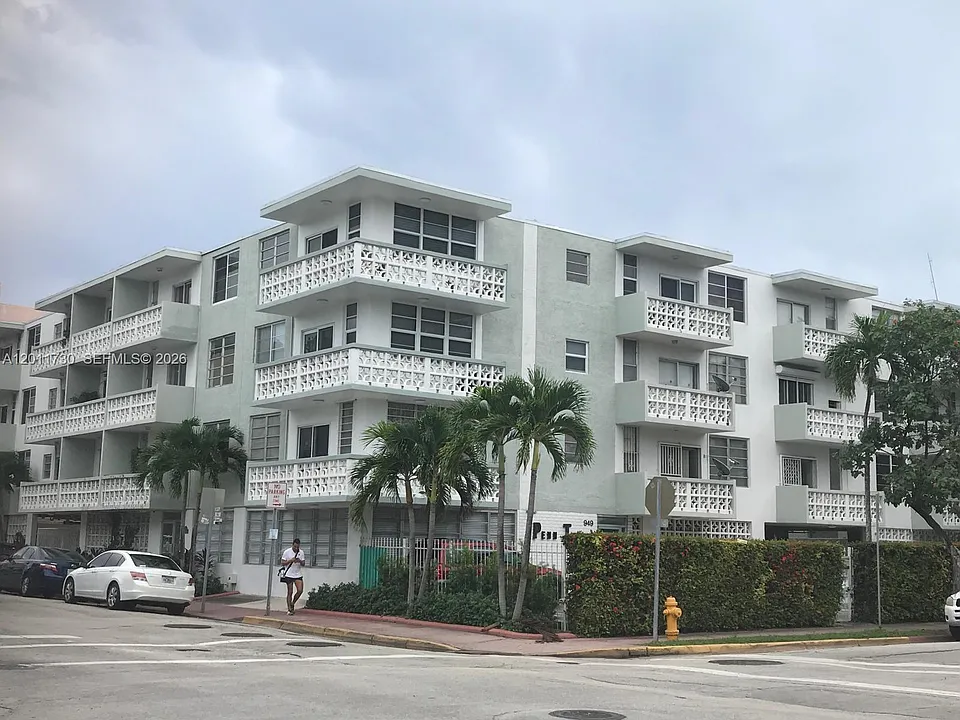 949 Pennsylvania Ave #309