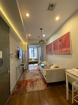 Rented by True Real Estate Group | media 4