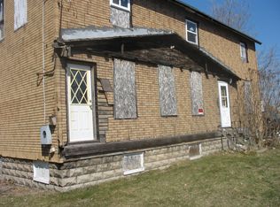 180 7th St, Manistee, MI 49660