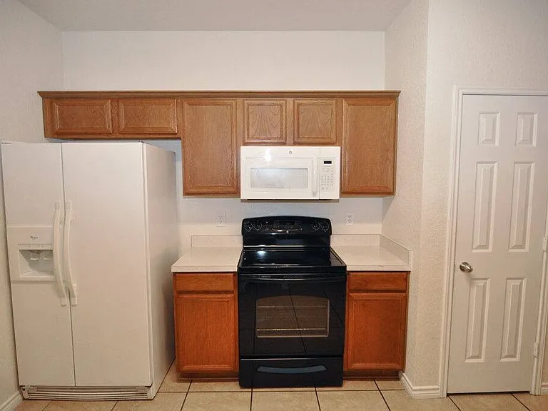 5324 Mirage Dr — Photo 8