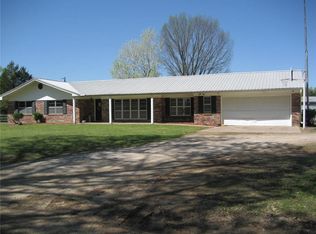 105154 S 4710th Rd, Muldrow, OK 74948