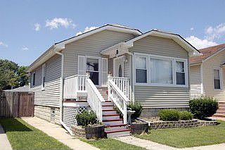 1st image of 5512 N Neenah Ave