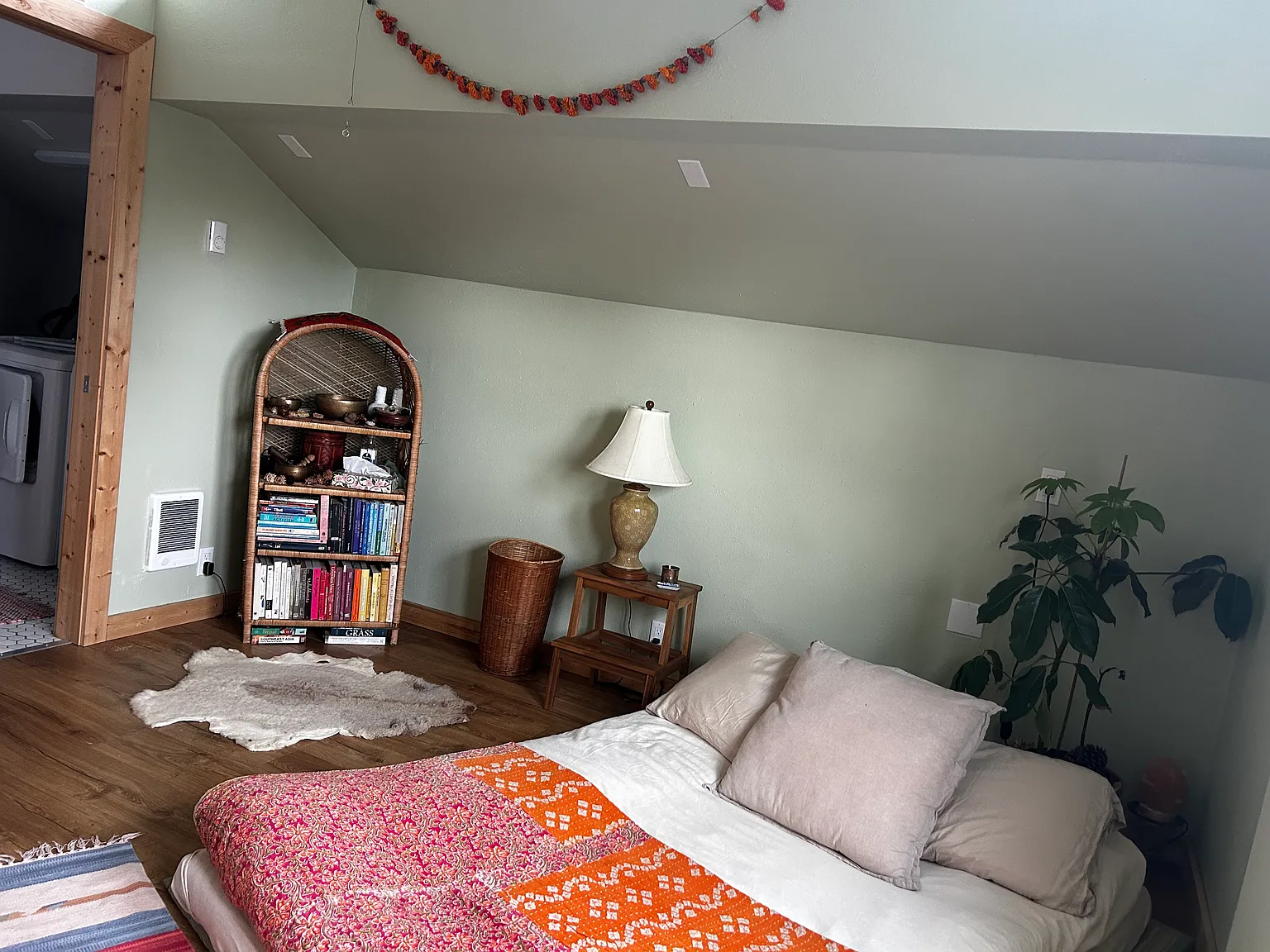 1 bed, 800 sqft, $1,600 — Photo 3