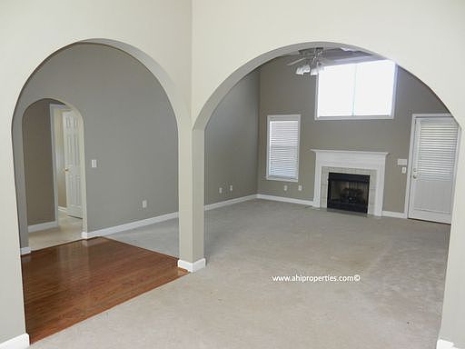 5th image of 180 Camden Cove Pkwy