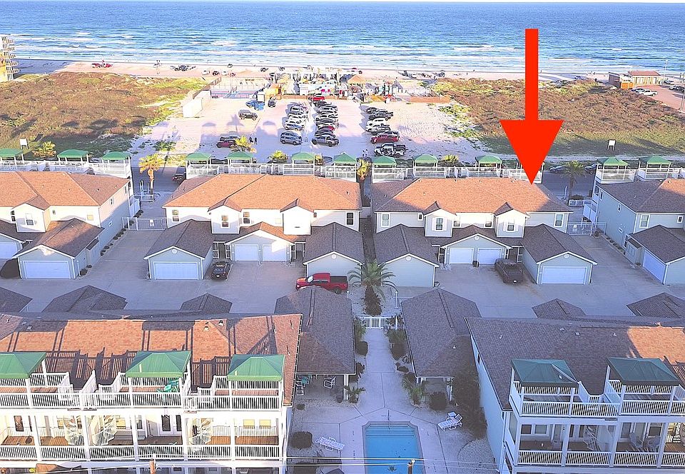 1st image of 14901 Windward Dr APT 104