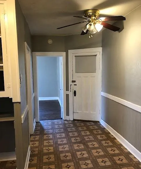 Breakfast nook