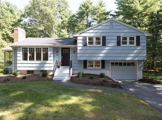 40 Lakeview St, Sharon, MA 02067