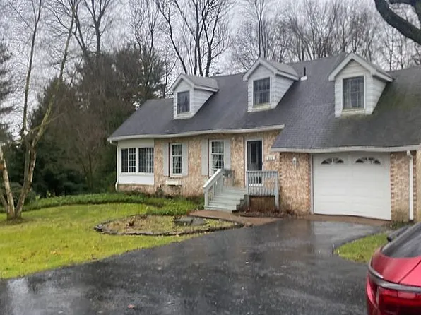 695 Market St W, Canal Fulton, OH 44614