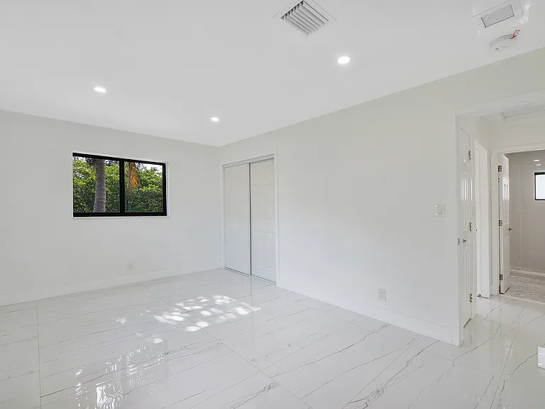 Arthur St — Photo 29