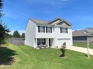 819 Old Towne Loop Dr, Seymour, TN 37865