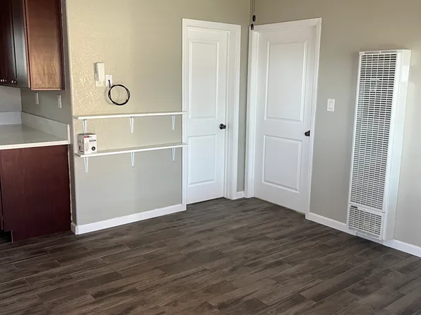 306 S B St, Lompoc, CA 93436