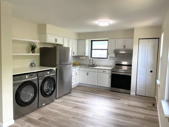 230 Almonesson Rd Unit B, Blackwood, NJ 08012