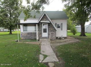 206 S Linton St, Odin, IL 62870