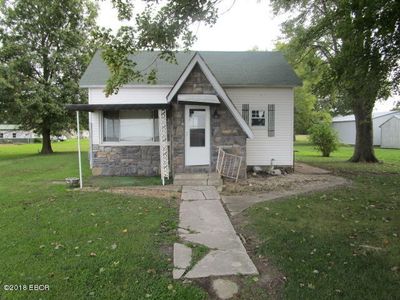 206 S Linton St, Odin, IL, 62870
