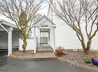 12446 SE Caruthers St, Portland, OR 97233