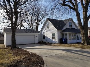 6106 SW 2nd St, Des Moines, IA 50315