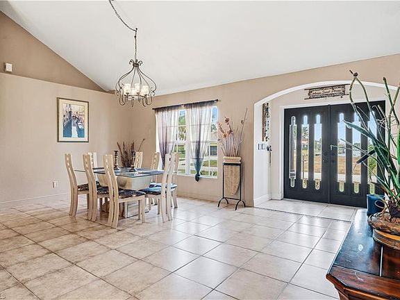 5th image of 2622 SW 35th LN