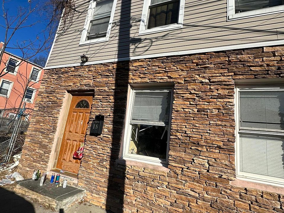 1st image of 15 Ann St
