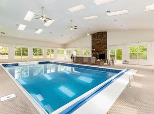 624 Columbus Rd, Utica, OH 43080