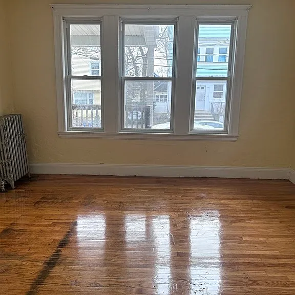 28 Fawndale Rd #1-L — Photo 2