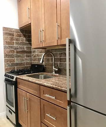 2nd image of 145 W 85th St #2