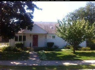 22640 Harper Lake Ave, Saint Clair Shores, MI 48080
