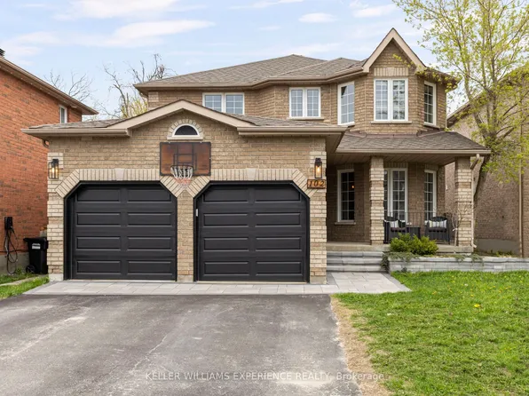 102 Country Ln, Barrie, ON L4N 0N3