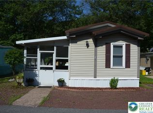 11 Indian Trl, Wind Gap, PA 18091