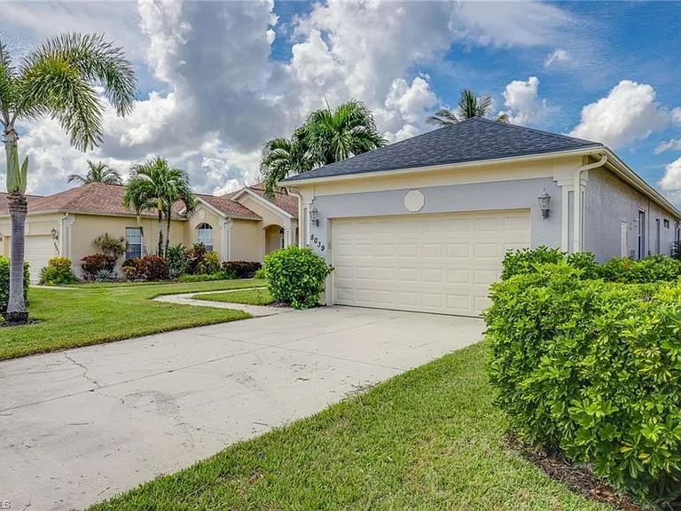 8039 Tauren Ct #S — Photo 34