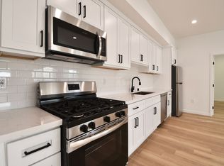 5852 Hazeltine Ave #18178189, Van Nuys, CA 91401