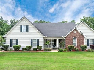 537 Barhams Ridge Dr, McDonough, GA 30252