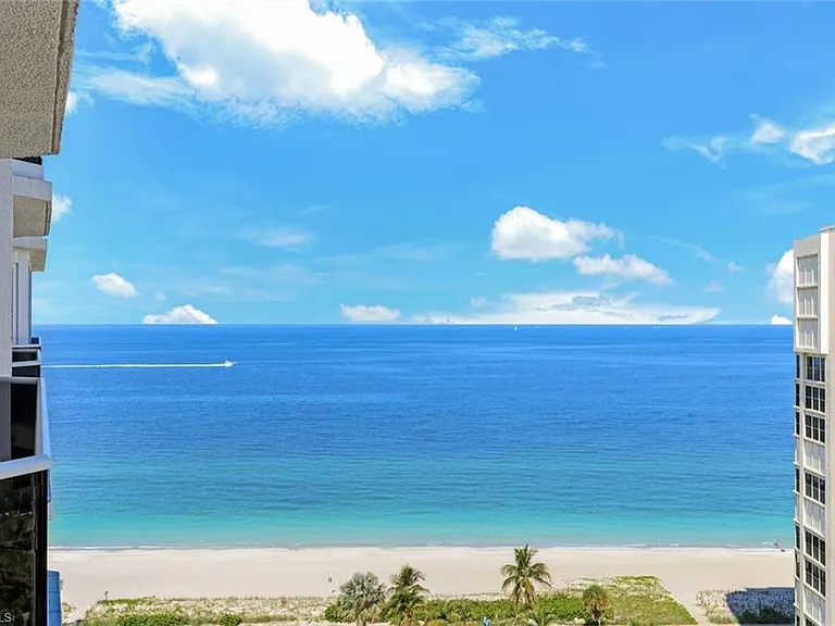 4041 Gulf Shore Blvd N #1505 — Photo 1