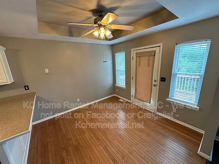 11314 N Lewis Ave — Photo 10