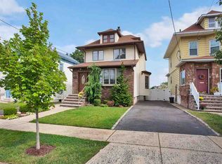 447 Page Ave, Lyndhurst, NJ 07071