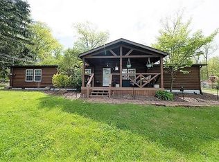 35 Grubbs Rd, Cheswick, PA 15024