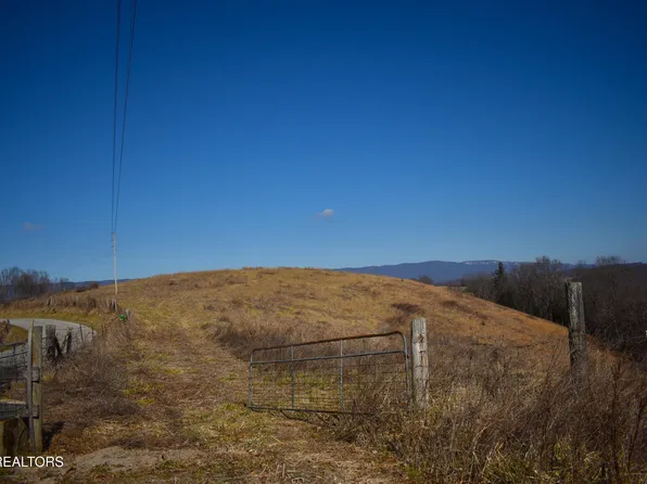 787 Oak Grove Rd, Harrogate, TN 37752