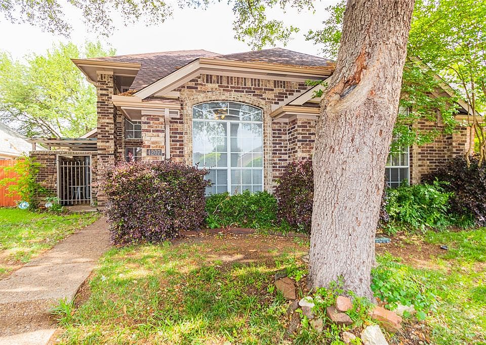 1st image of 4207 Bendwood Ln