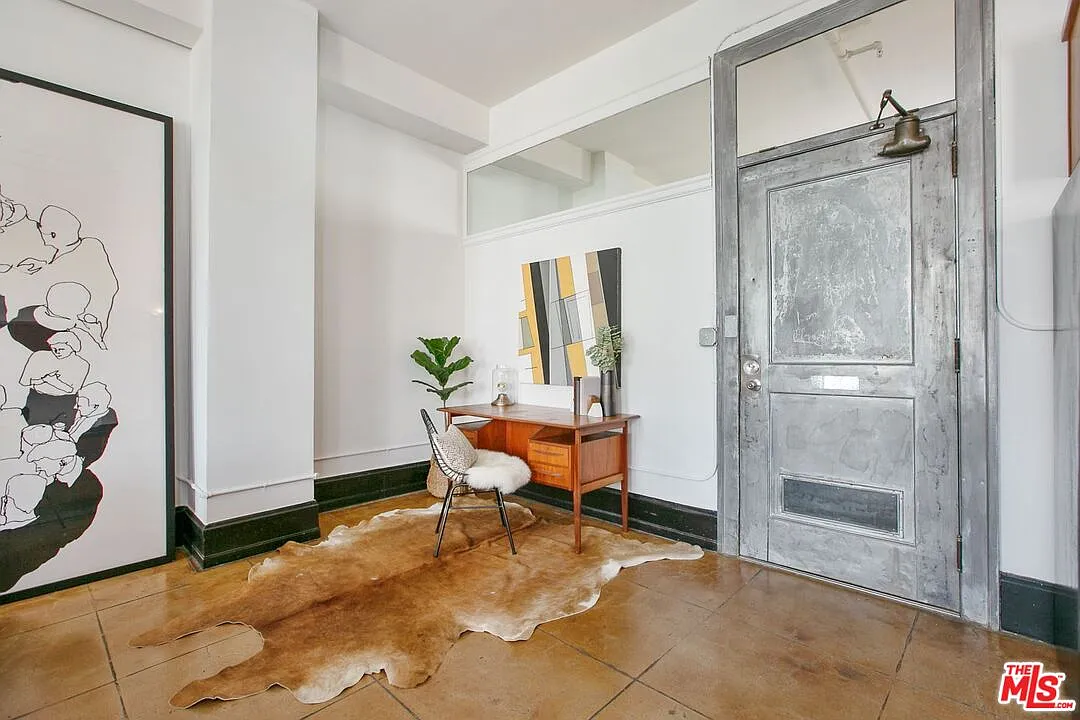 1 bed, 1.0 bath, 760 sqft, $2,200 — Photo 3