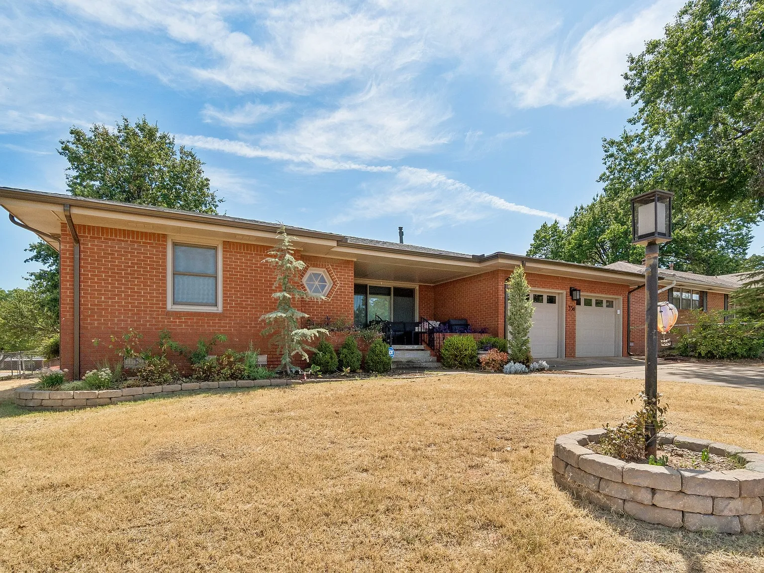 3 bed, 1523 sqft, $1,850 — Photo 2