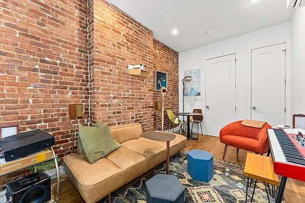 Rented by NOVO Living LLC | media 16