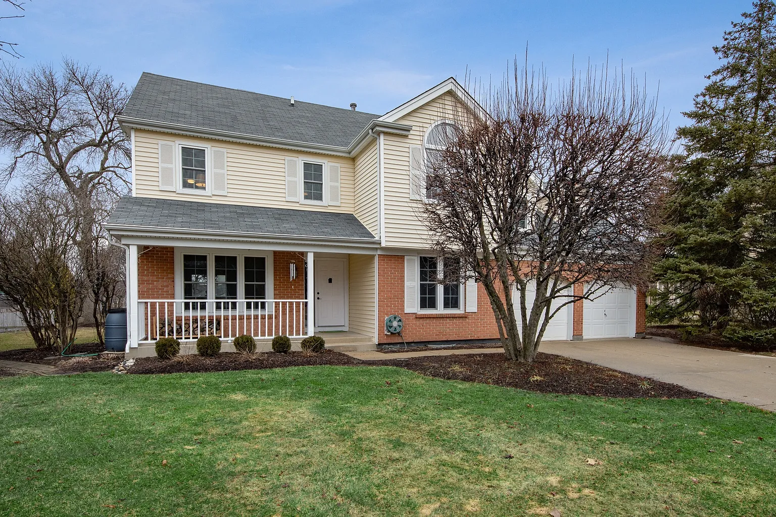 8 Chestnut Ct E photo 1